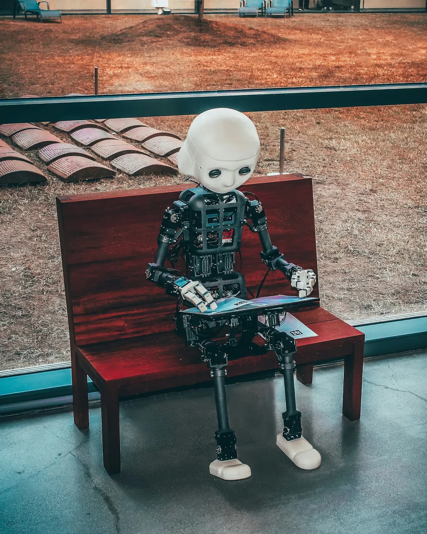 AI support assistant for a SaaS help desk